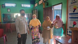 Bhabinkamtibmas Desa Sempan, Kembali Lanjutkan Kegiatan Vaksinasi Massal