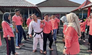 Demi Penguatan Fisik Pegawai, LPKA Pangkalpinang Undang Pelatih Karate INKAI