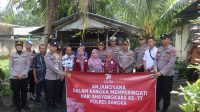 Peringati HUT Bhayangkara ke 77, Polres Bangka Gelar Bansos dan Anjangsana Kepada Purnawirawan POLRI Serta Warakauri