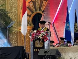 Sekjen Kemenkumham Terima Doktor Honoris Causa dari UNESA