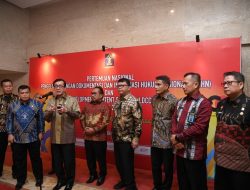 Menkumham Anugerahkan 57 Anggota JDIHN Terbaik Tahun 2023