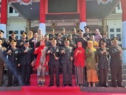 Asisten Pemerintahan dan Kesra Wakili Walikota Pangkalpinang Ikuti Upacara HUT ke-77 Bhayangkara