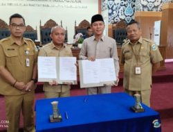 Walikota Pangkalpinang Berikan Sambutan Atas Keputusan DPRD Kota Pangkalpinang Terhadap Nota Keuangan dan Raperda Perubahan