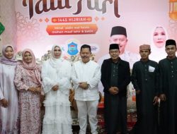 Perdana, Shalat Idul Fitri Terlaksana di Masjid Agung Kubah Timah