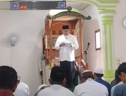 Erzaldi Jadi Khotib Jum’at Di Desa Banyu Asin, Kecamatan Riau Silip