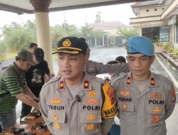 Wakapolres Bangka Barat Pimpin Pemeriksaan Senjata Api Personel 