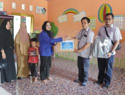 PT Timah Donasikan Laptop Untuk TK Pelangi Bangka Tengah