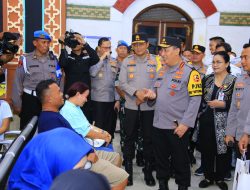 Kapolri Cek Langsung Pelayanan Arus Balik Di Stasiun Tawang, Dorong Pemudik Gunakan Kereta Api