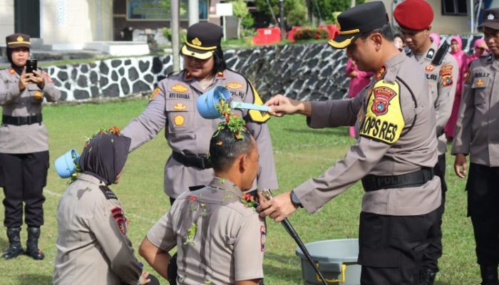 Momen Penuh Haru Dan Kebanggaan, 48 Personel Polres Bangka Naik Pangkat Jelang HUT Bhayangkara Ke 79