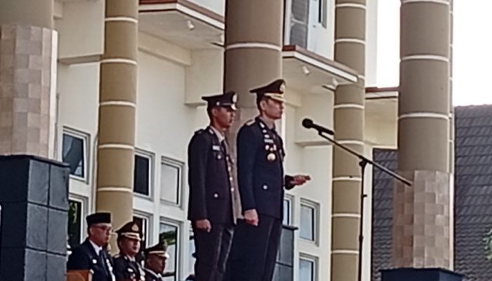 Pj Walikota Hadiri Upacara Puncak Peringatan Hari Bhayangkara Yang Digelar Polresta Pangkalpinang