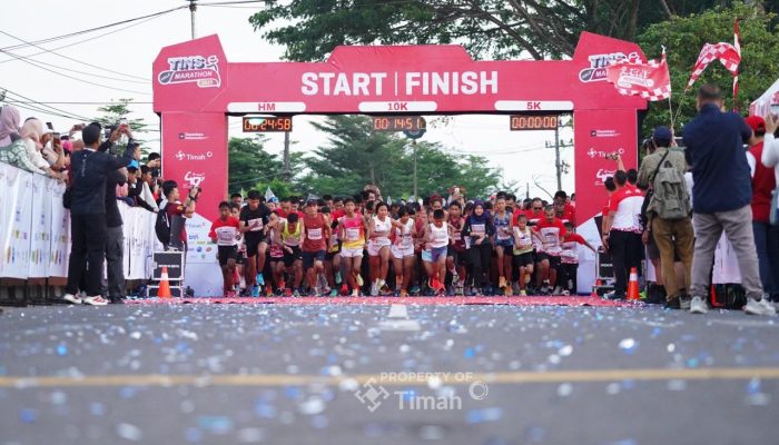 Perayaan HUT PT Timah ke 49, Ribuan Pelari dari Berbagai Daerah Ikuti Ajang TINS ​​Half Marathon 2025