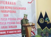 Kanwil Ditjenpas Babel Resmi Serahkan 1928 Remisi Umum dan 2028 Remisi Dasawarsa Kepada Warga Binaan, 43 Orang diantaranya Langsung Bebas