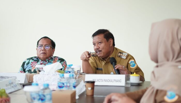 Anggota DPD RI Ir. H. Darmansyah Husein Laksanakan Reses Mengenai Penanggulangan Bencana di Kota Pangkalpinang Bersama Wali Kota Pangkalpinang