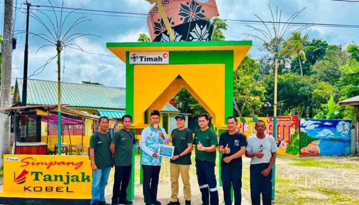 Kolaborasi PT TIMAH dan Desa Sawang Laut Hadirkan Simpang Tanjak, Ikon Baru Budaya Melayu di Karimun