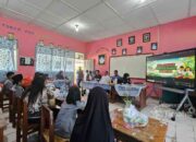 Dukung Sekolah Adiwiyata, PT TIMAH Ajarkan Siswa dan Guru SDN 22 Mentok Membuat Ecobrick
