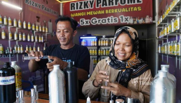 PT Timah Bantu UMKM Rizky Parfume Naik Kelas, Kini Miliki Dua Toko dan 200 Varian Aroma
