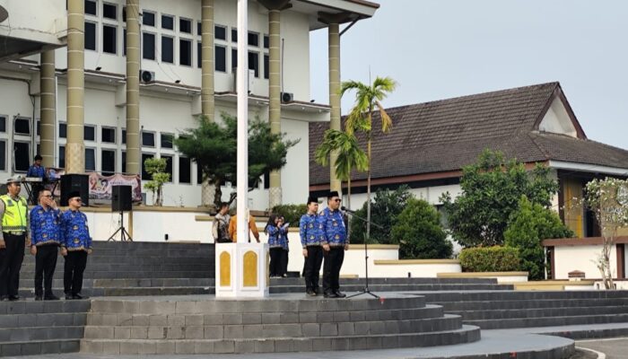 Wali Kota Pangkalpinang Resmi Uji Coba Smart Parking, Juru Parkir Mulai Dibekali Rompi